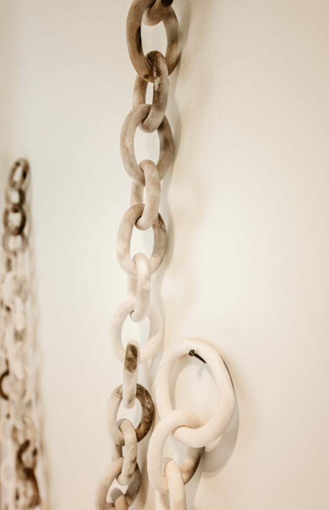 wall mounted ceramic chain